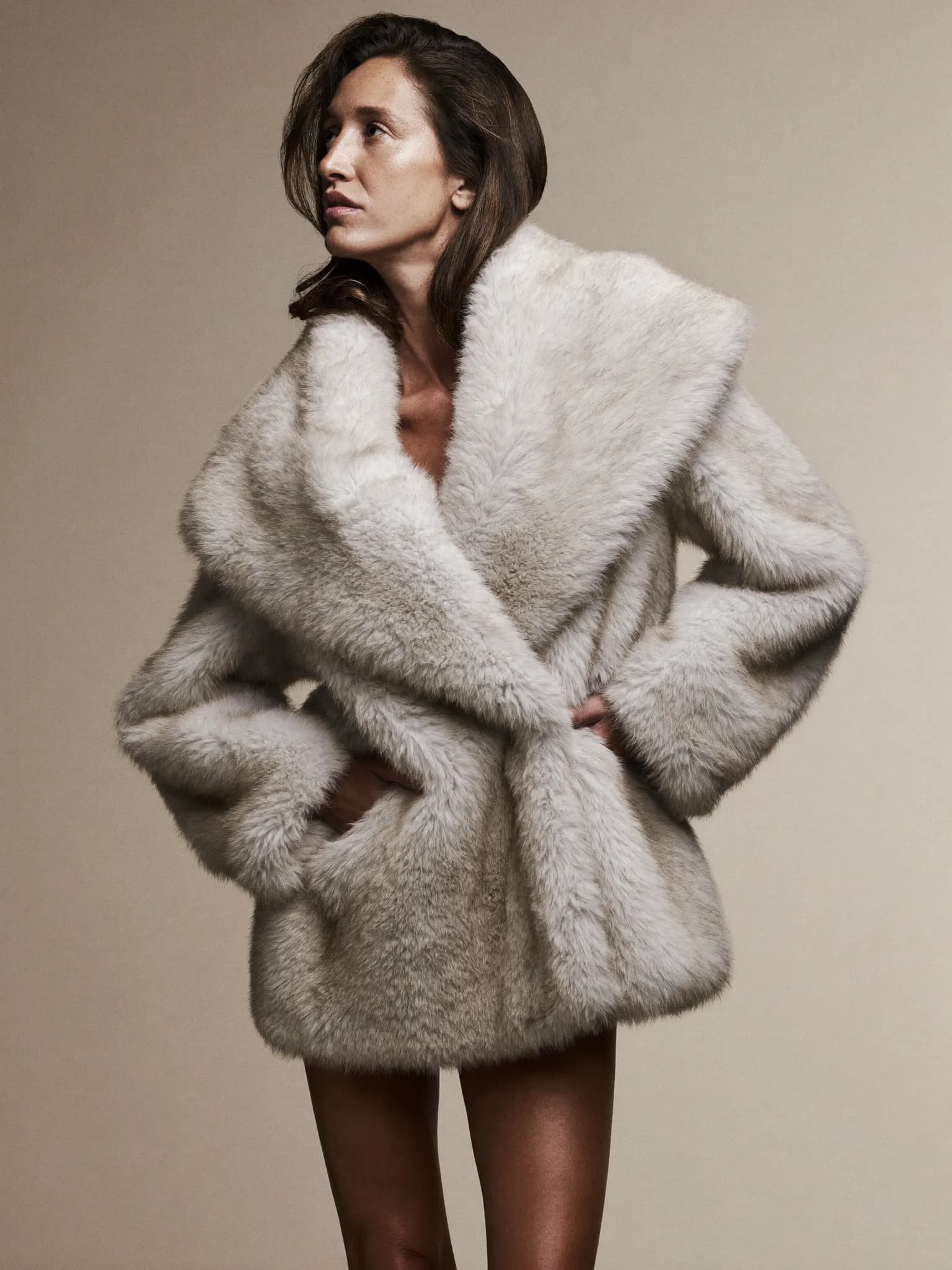 Fashion & Accessories — Frame 7